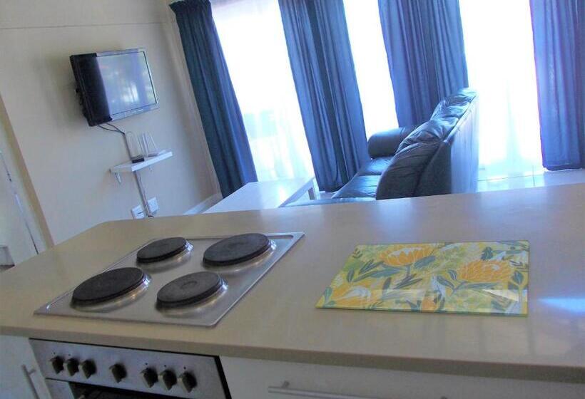 סוויטת 2 חדרי שינה, Point Village Hotel And Self Catering