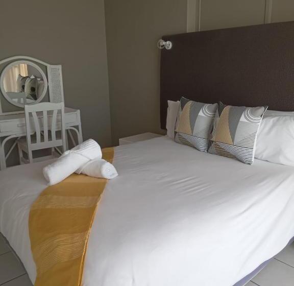 Апартаменты 1 Спальня Вид на Море, Point Village Hotel And Self Catering