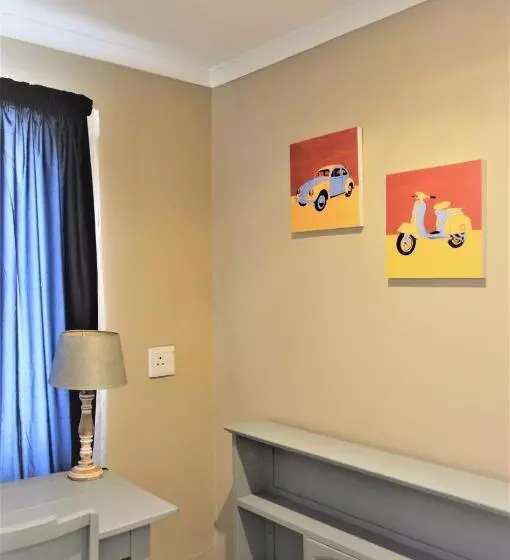 Standard-huone King-vuode, Point Village Hotel And Self Catering