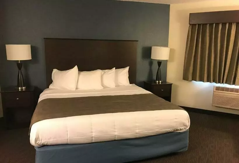 キングサイズベッドのスタンダードルーム, Americinn By Wyndham Hotel And Suites Long Lake