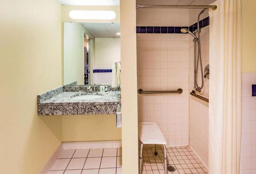 جناح لذوى الاحتياجات الخاصة, Americinn By Wyndham Hotel And Suites Long Lake