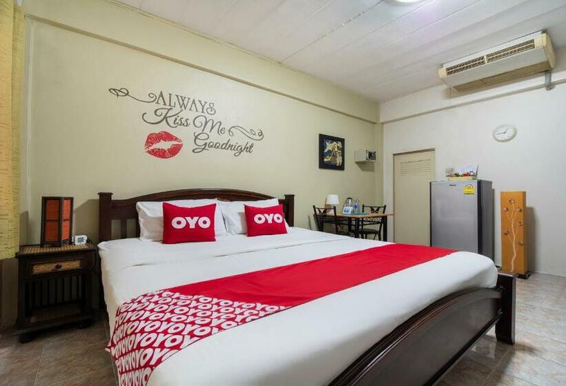 Quarto deluxe, Aromdee Apartment