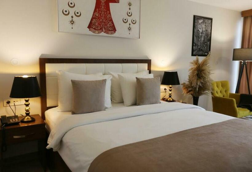 اتاق استاندارد, Cebeci Grand