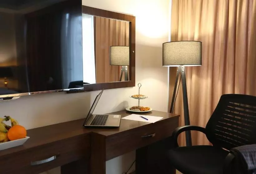 اتاق استاندارد یک نفره, Cebeci Grand