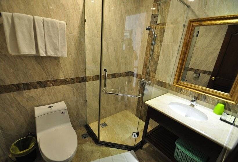 اتاق سوپریور, Central Hotel & Residences Swimming Pool