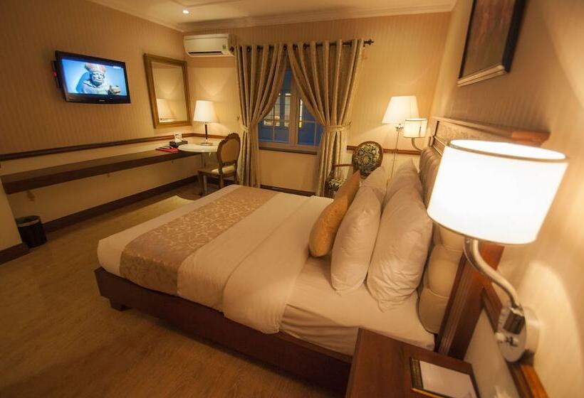 اتاق سوپریور, Central Hotel & Residences Swimming Pool