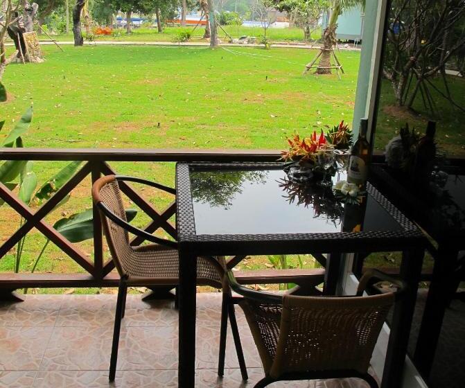 Номер Superior Вид на Сад, Chawlay Resort Koh Lipe