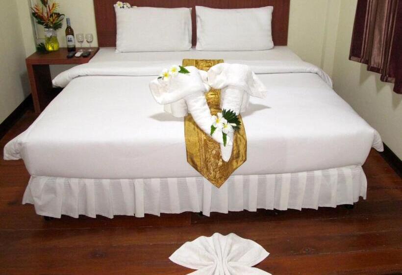 اتاق لوکس, Chawlay Resort Koh Lipe