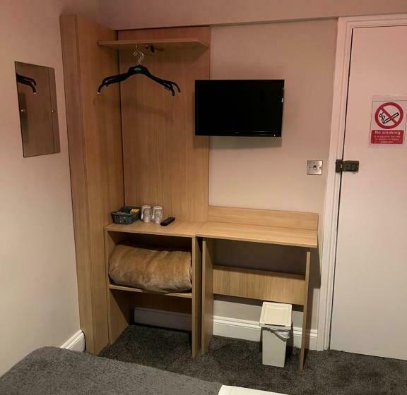 חדר סטנדרט חדר אמבטיה משותף, Goodwood