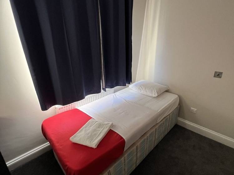 חדר סטנדרט יחיד, Goodwood