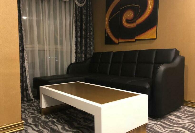 مجموعه ویستا شهر, Grand Turkuaz