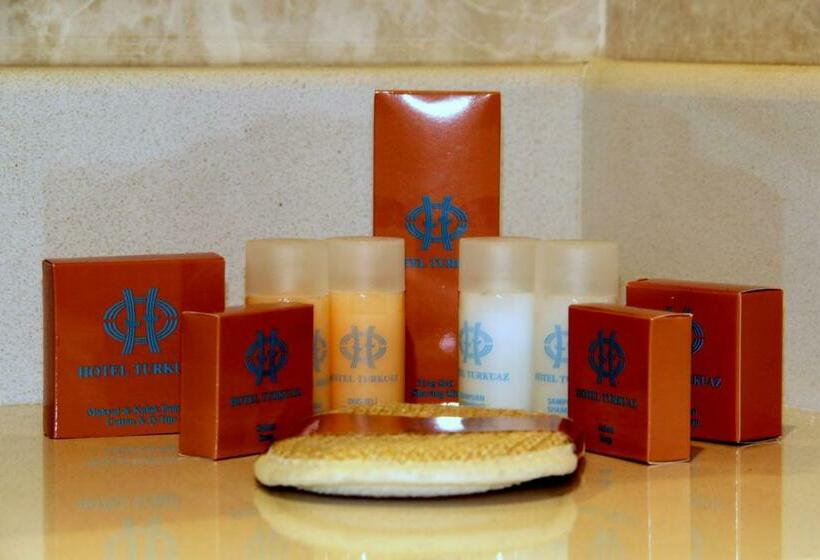 اتاق اکونومی, Grand Turkuaz