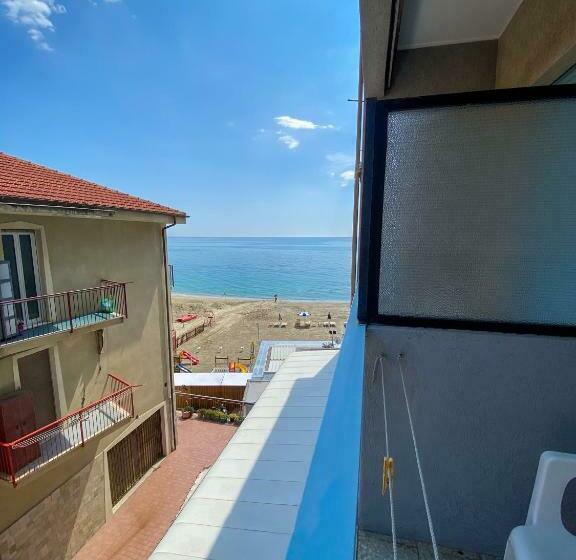 Pokój Superior, Maremola