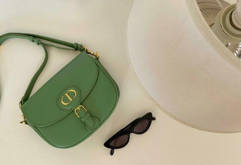 Pokój Deluxe, Maremola