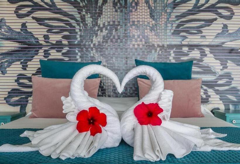 סוויטה נוף לים, Miba