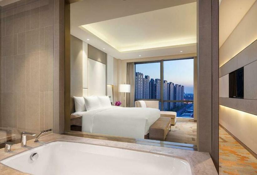 Junior Süit, Radisson Exhibition Center Shanghai