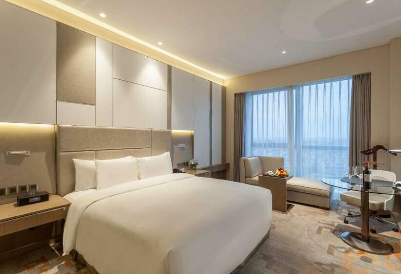 Superior Oda, Radisson Exhibition Center Shanghai