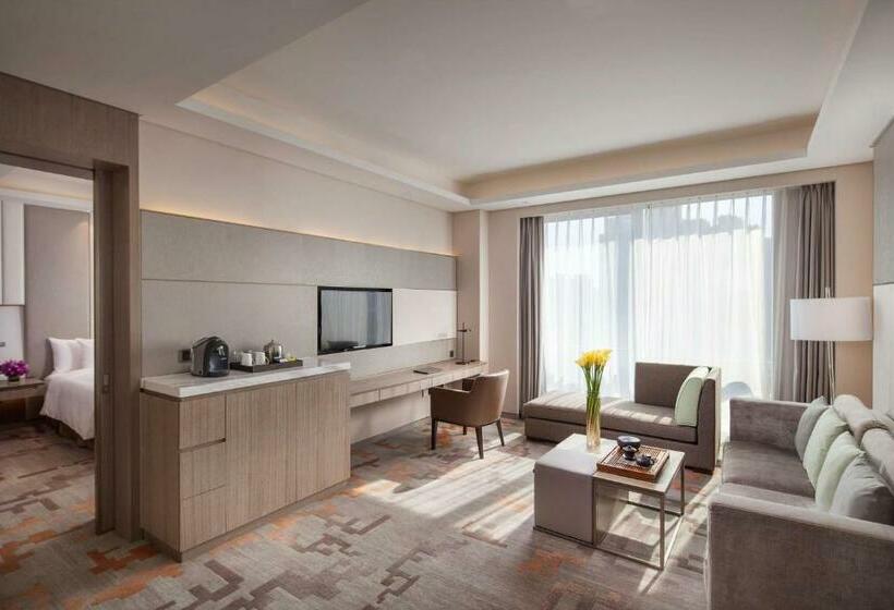 Junior Süit, Radisson Exhibition Center Shanghai