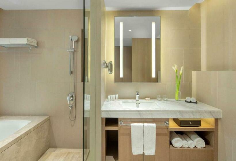 Junior Süit, Radisson Exhibition Center Shanghai