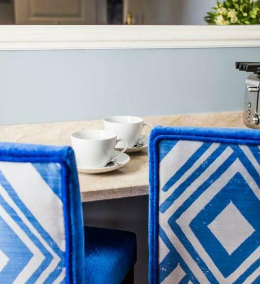 Апартаменты 1 Спальня Вид на Море с Балконом, La Malandrina   Apartments & Suites