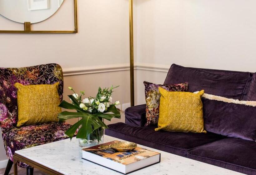Апартаменты Deluxe 1 Спальня, La Malandrina   Apartments & Suites