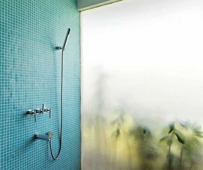 Standard studio with lake view, Mekong Riverside Boutique Resort & Spa