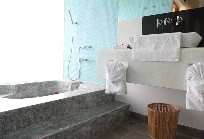 Standard bungalow river view, Mekong Riverside Boutique Resort & Spa