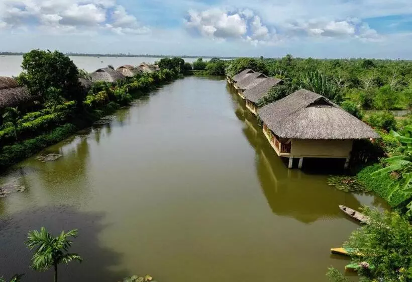Standard bungalow river view, Mekong Riverside Boutique Resort & Spa