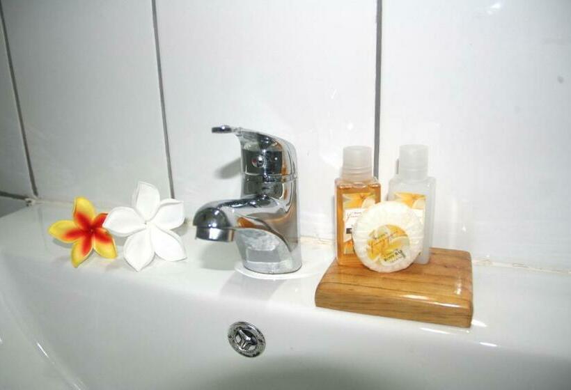 اتاق استاندارد, Moatoga