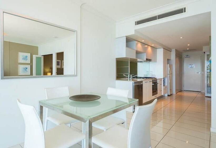 דירה בת חדר שינה 1 עם נוף, Silvershore Apartments On The Broadwater