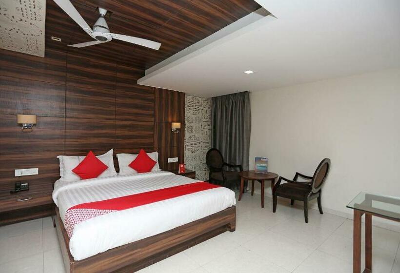 חדר קלאסי לשלושה, Oyo 5561  Cambean