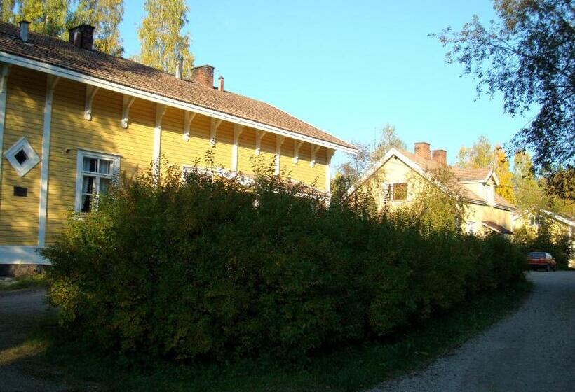 غرفة قياسية رباعية, Gran Hotellihuoneistot 1