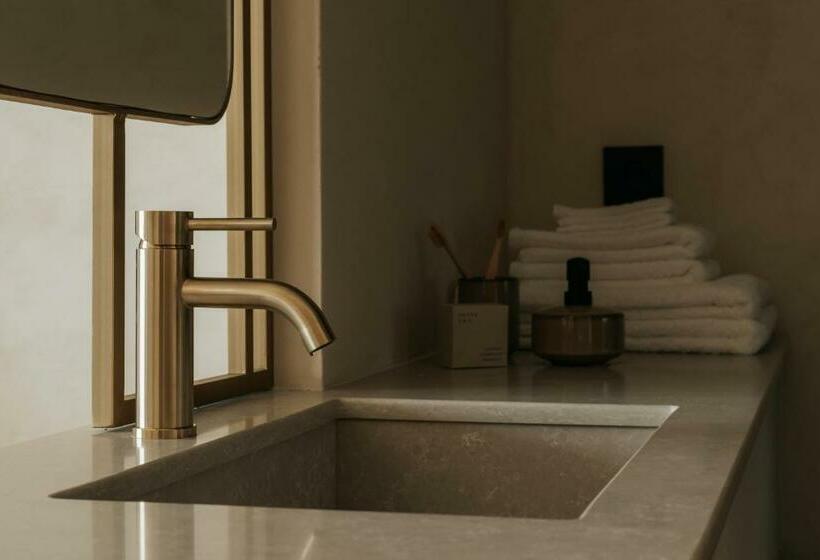 수피리어 룸 풀장 전망, Aménte Mindful Stay