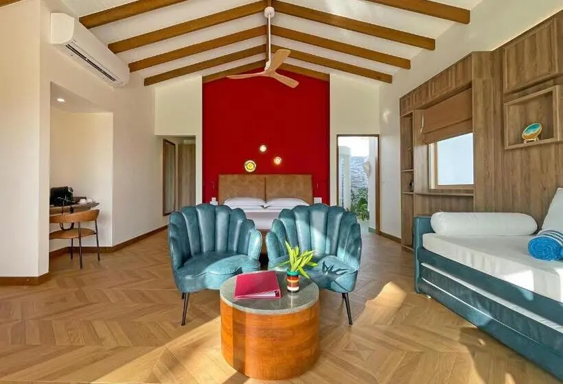 سوئیت با چشم‌انداز, Joy Island Maldives All Inclusive Resort