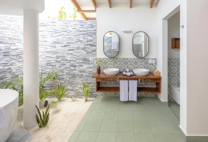 سوئیت با چشم‌انداز, Joy Island Maldives All Inclusive Resort