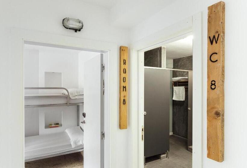 اتاق استاندارد چهار تخته, Casa Jam Barcelona