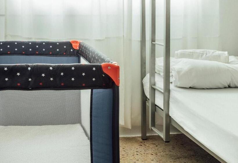 اتاق استاندارد چهار تخته, Casa Jam Barcelona