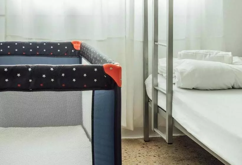 اتاق استاندارد چهار تخته, Casa Jam Barcelona