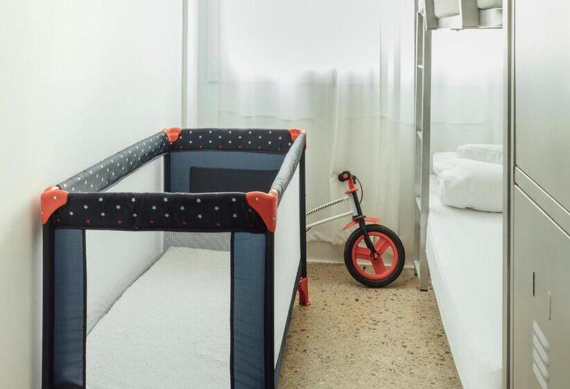 اتاق استاندارد چهار تخته, Casa Jam Barcelona