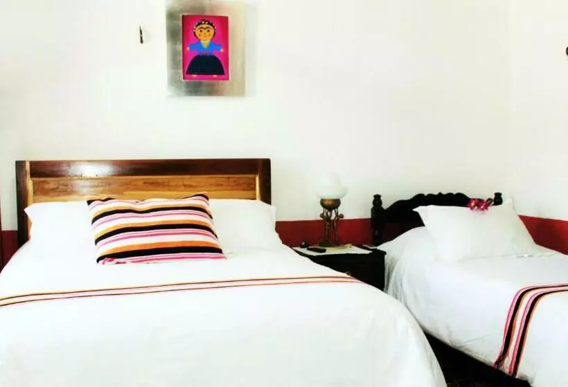 اتاق استاندارد سه نفره, Casa De Zari