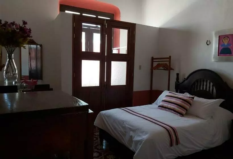 اتاق استاندارد سه نفره, Casa De Zari