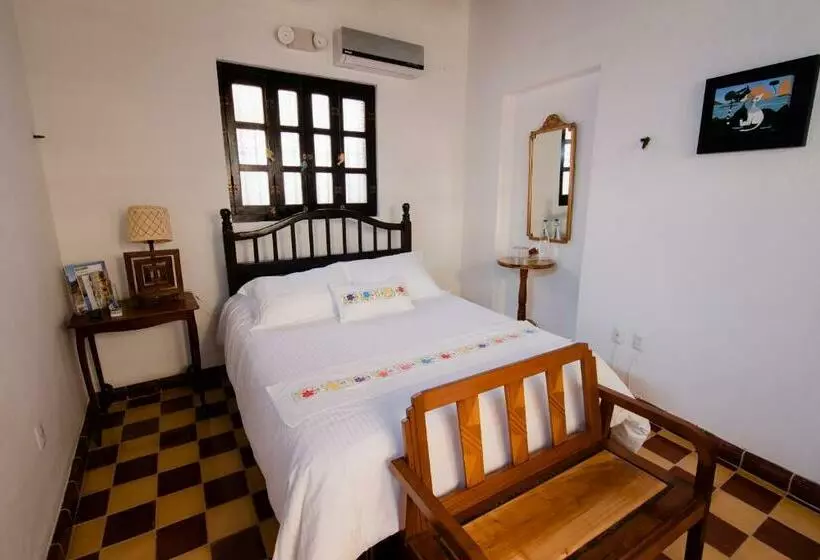اتاق لوکس, Casa De Zari