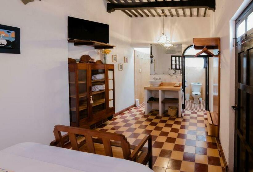 اتاق لوکس, Casa De Zari