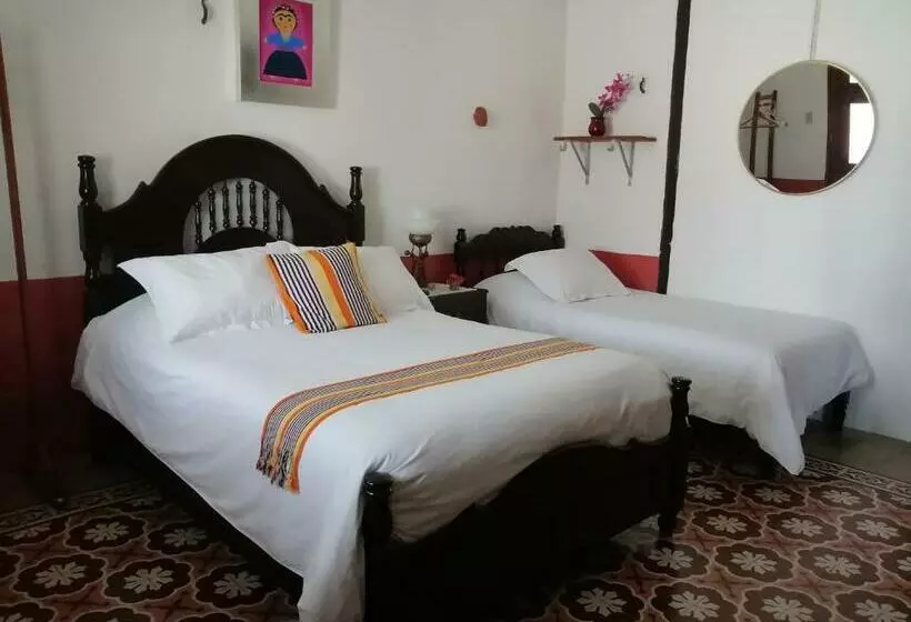 اتاق استاندارد سه نفره, Casa De Zari