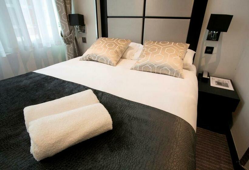 חדר סטנדרט, Great St Helen