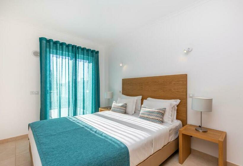 ویلای 1 خوابه, Hello Villas