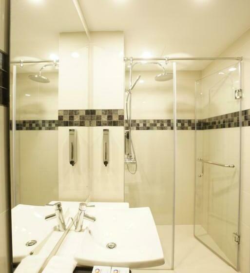 חדר סופריור עם מיטת קינג, Fairway Colombo