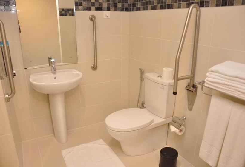 חדר משפחתי דלוקס, Fairway Colombo