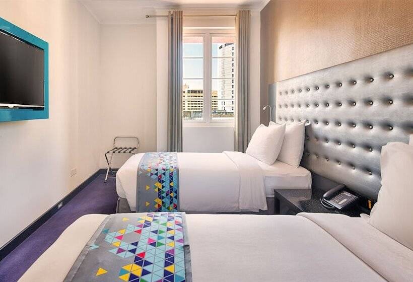 חדר סופריור יחיד, Fairway Colombo