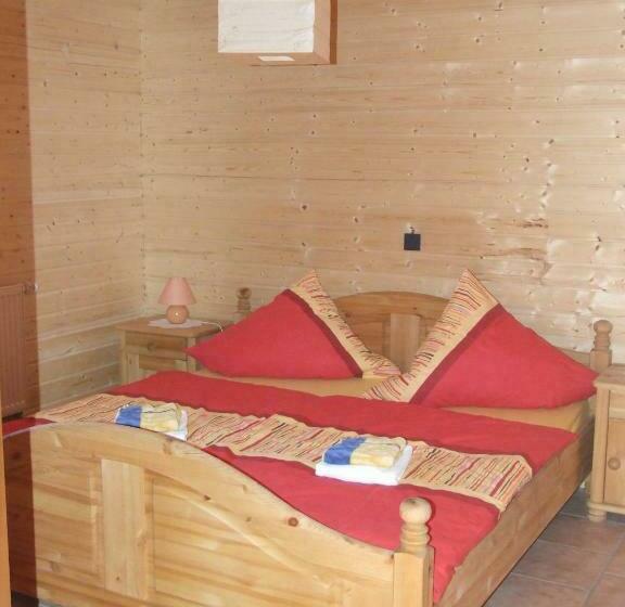 Дом 2 Спальни, Forsthaus